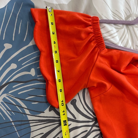 💥PRICE⬇️ BANANA REPUBLIC • Orange Scalloped Blouse • sz Med - Picture 6 of 9